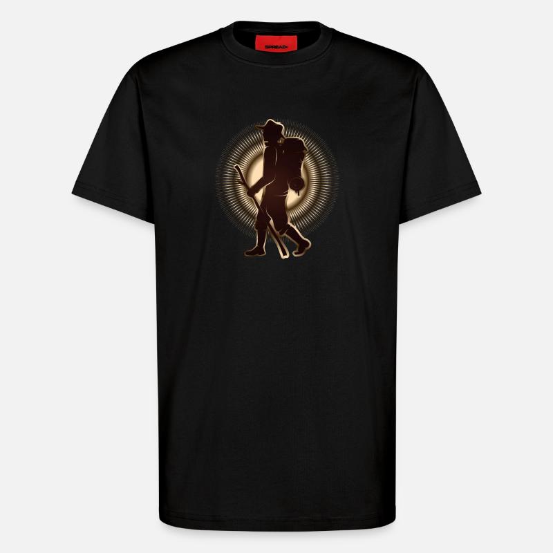 Pilger oder Wanderer mit Wanderstab & Rucksack - T-Shirt - made by SPREAD - SOLID BLACK