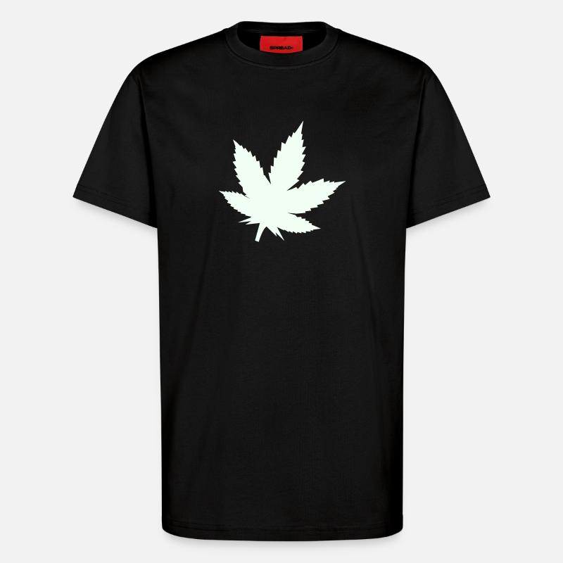 Cannabis Blatt Silhouette Mint - T-Shirt - made by SPREAD - SOLID BLACK