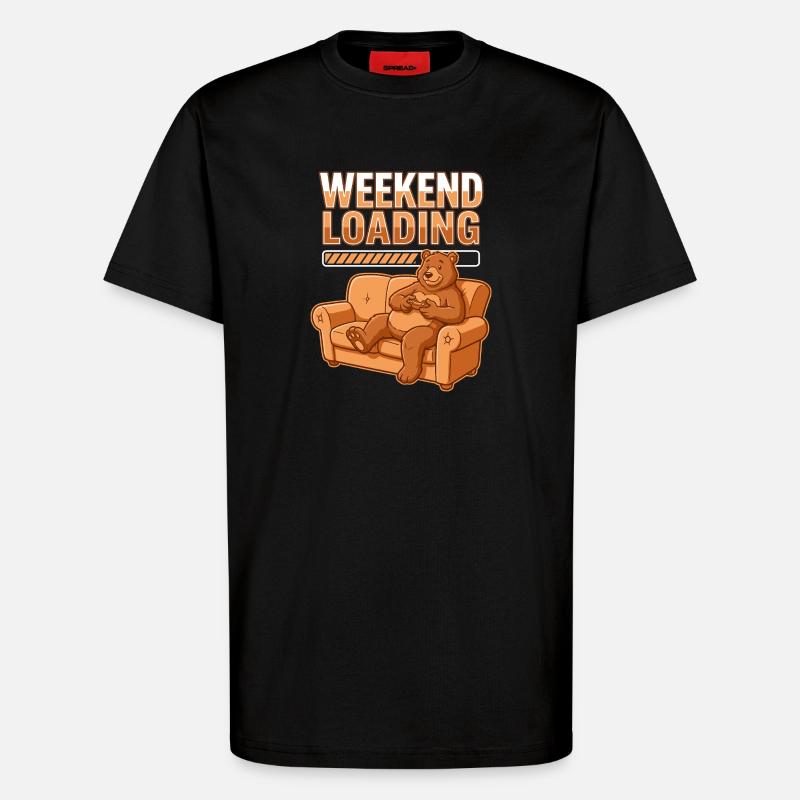 Wochenend-Ladezustand: Bär auf Sofa - T-Shirt - made by SPREAD - SOLID BLACK