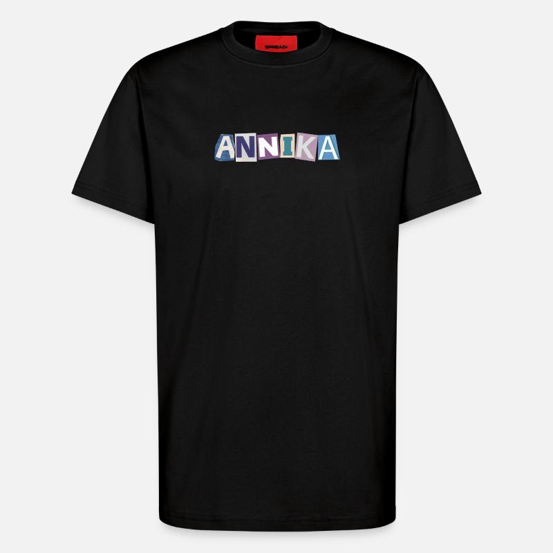 Annika Mädchenname Geschenk Herz Design - T-Shirt - made by SPREAD - SOLID BLACK