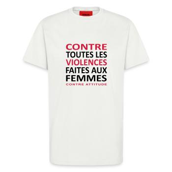 CONTRE TOUTES LES VIOLENCES FAITES AUX FEMMES - T-shirt bio décontracté fabriqué en UE - OFF WHITE - Devant - Alina (178cm) & Michal (187cm)
