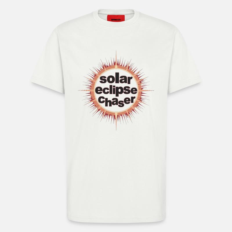 Solar eclipse chaser - T-Shirt - made by SPREAD - OFF WHITE