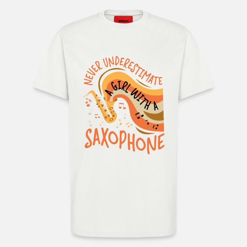 Saxophone Never Underestimate A - T-Shirt - made by SPREAD - OFF WHITE