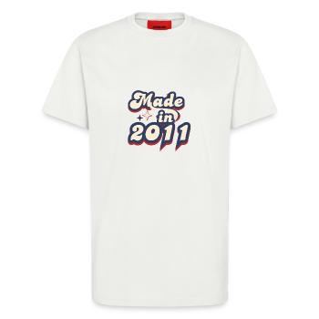Hergestellt im Jahr 2011 Retro - T-Shirt - made by SPREAD - OFF WHITE - Vorne - Alina (178cm) & Michal (187cm)