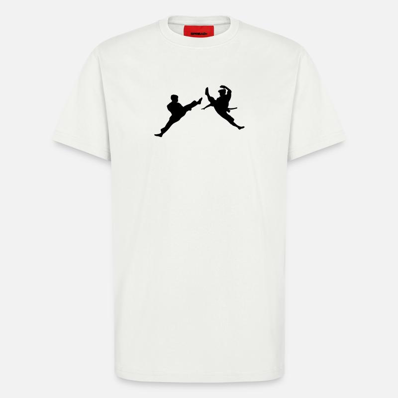 Zwei fliegende Karate-Kick oder Teakwondo-Kick - T-Shirt - made by SPREAD - OFF WHITE
