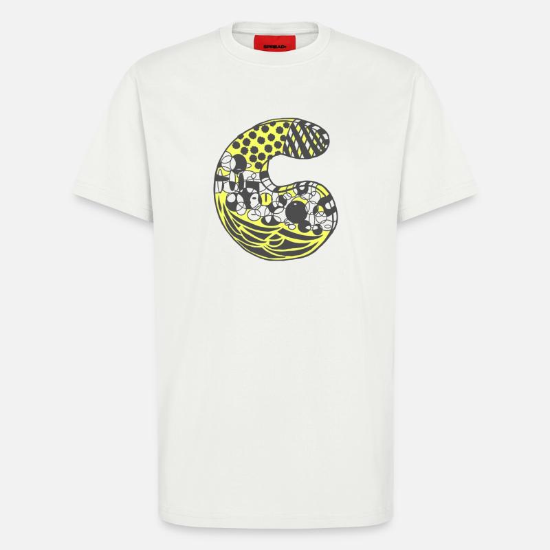 Buchstabe C mit Charakter in gelb - T-Shirt - made by SPREAD - OFF WHITE