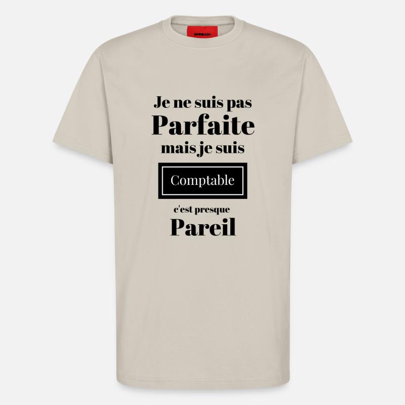 Femme comptable presque parfaite - T-shirt bio décontracté fabriqué en UE - WARM CLAY
