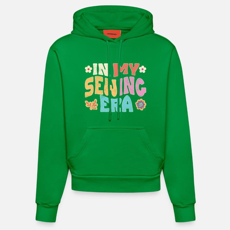 À l’époque de la couture - Sweat à capuche bio ajusté fabriqué en UE - City Green