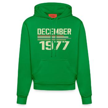 December 1977 Vintage Retro Birthday - Organic Fitted Hoodie Made in EU - City Green - Front