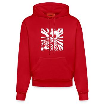 Skeleton drinking coffee - Organic Fitted Hoodie Made in EU - red - Front