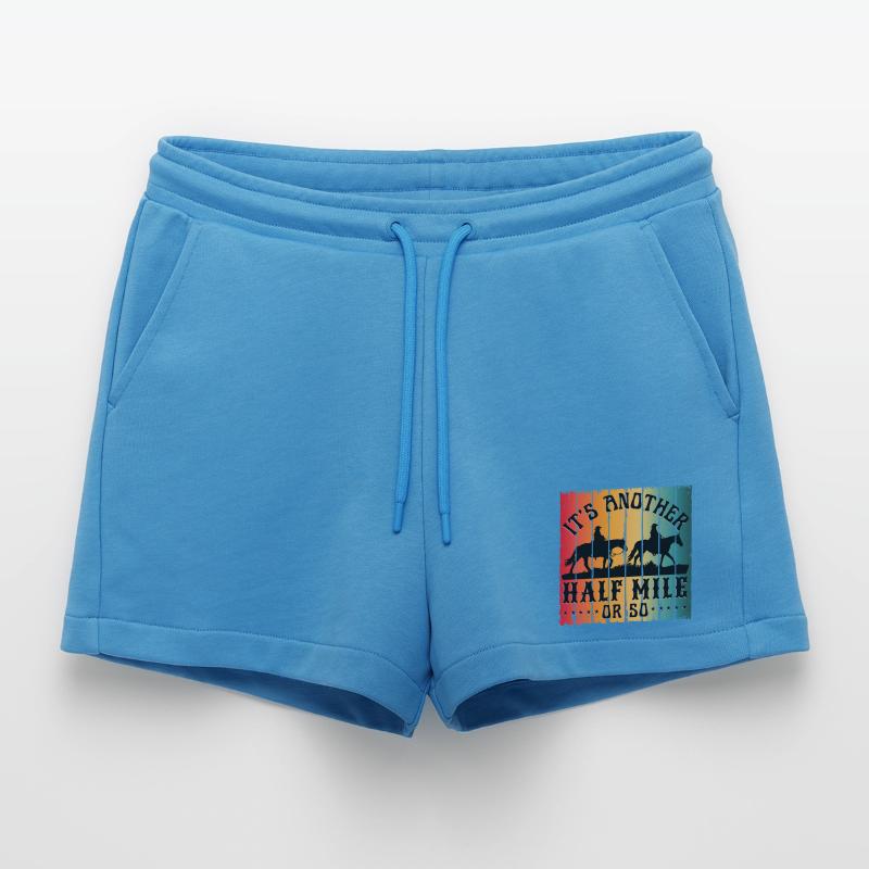 ES IST NOCH EINE HALBE MEILE ODER SO Organic Relaxed Cropped Shorts Made in EU
