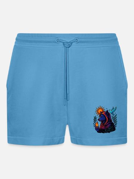 Flamme des Geistes – Kosmische Wolfskunst - Organic Relaxed Cropped Shorts Made in EU - Sol Blue
