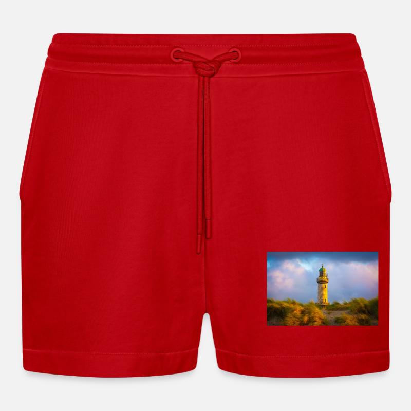 Leuchtturm Warnemünde am Abend - Organic Relaxed Cropped Shorts Made in EU - Rot