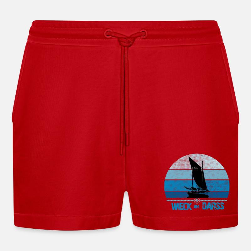 Wieck am Darss mit Zeesboot - Organic Relaxed Cropped Shorts Made in EU - Rot