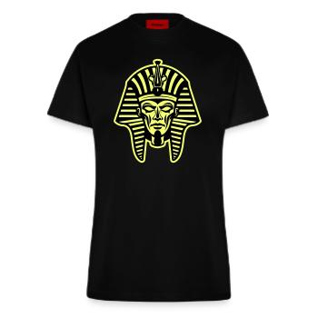 Pharao Totenkopf - Fitted T-Shirt - made by SPREAD - SOLID BLACK - Vorne