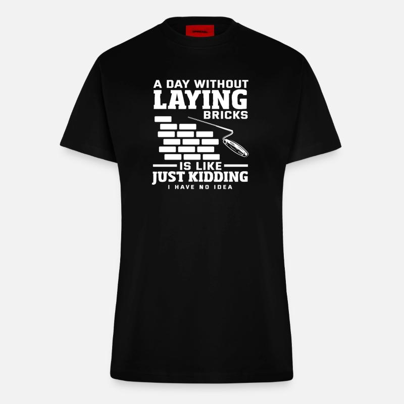 Mason: A day without laying bricks - Fitted T-Shirt - made by SPREAD - SOLID BLACK