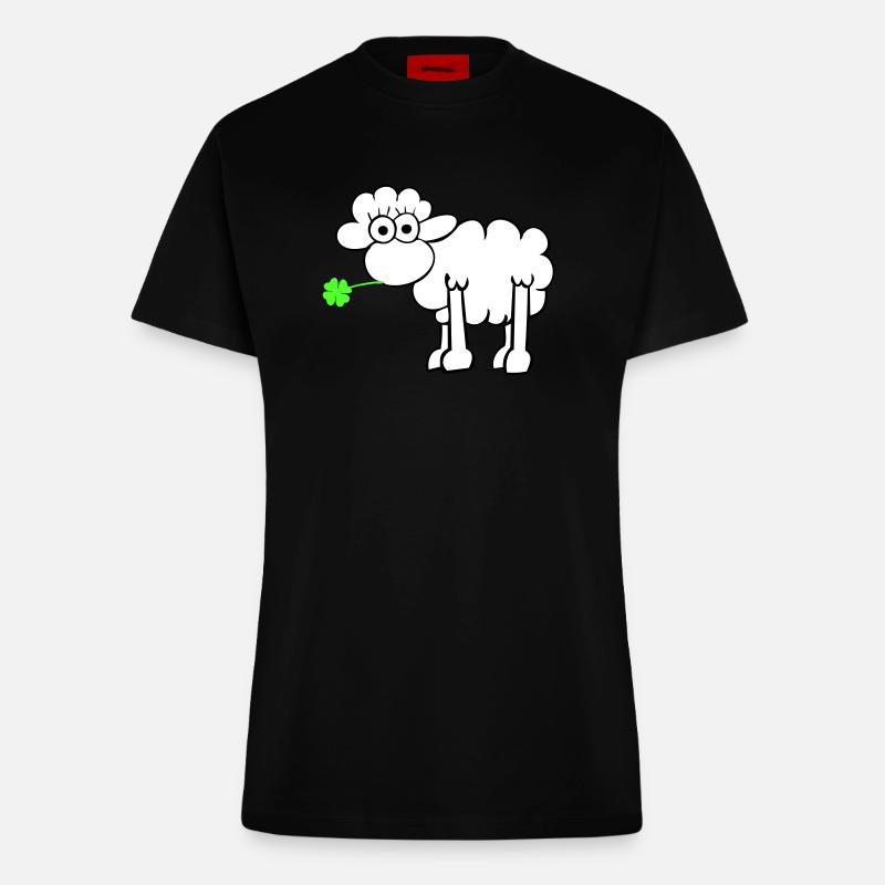 Sheep with clover - Fitted T-Shirt - made by SPREAD - SOLID BLACK