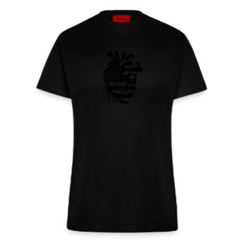 Anatomisches Herz mit patriotischer USA-Flagge - Fitted T-Shirt - made by SPREAD - SOLID BLACK - Vorne