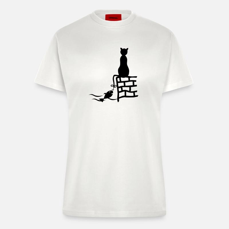 Fischer katze - Fitted T-Shirt - made by SPREAD - OFF WHITE