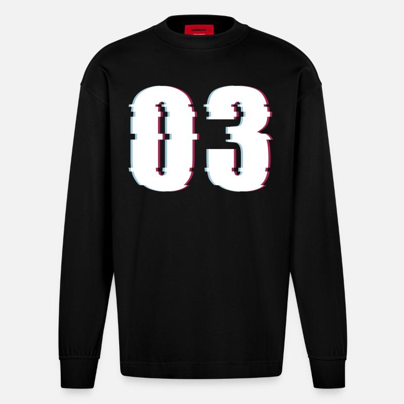 Drei 3 Three 03 Zahl Effekt Verzerrt Nummer - Heavyweight Oversized Organic Langarmshirt Made in EU - SOLID BLACK