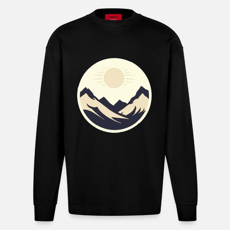 Berge bei Sonnenschein - Heavyweight Oversized Organic Langarmshirt Made in EU - SOLID BLACK