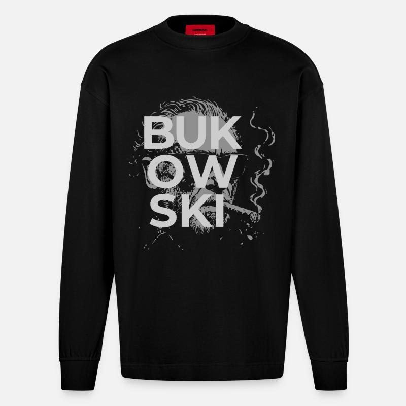 Charles Bukowski raucht ein Zigarrenporträt - Heavyweight Oversized Organic Langarmshirt Made in EU - SOLID BLACK