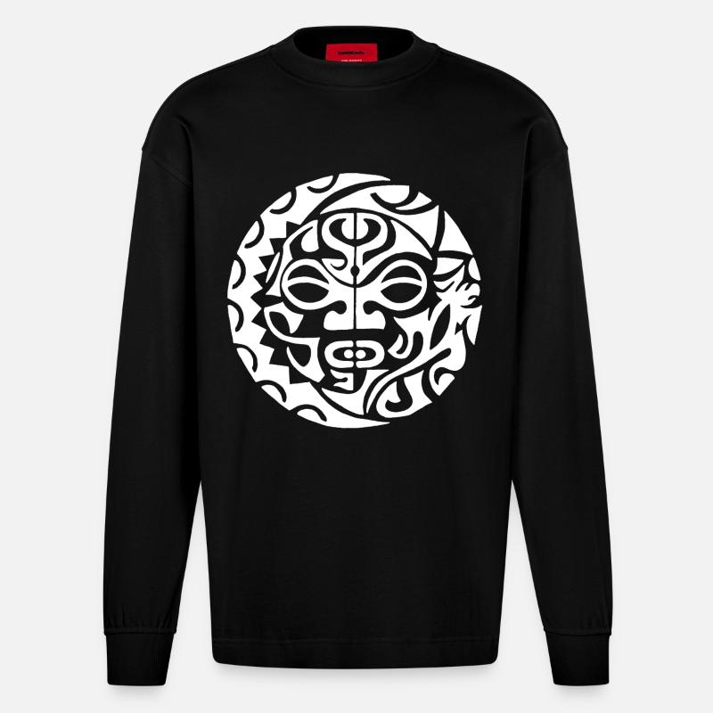 Polynesischer Schädel (weiß) - Heavyweight Oversized Organic Langarmshirt Made in EU - SOLID BLACK