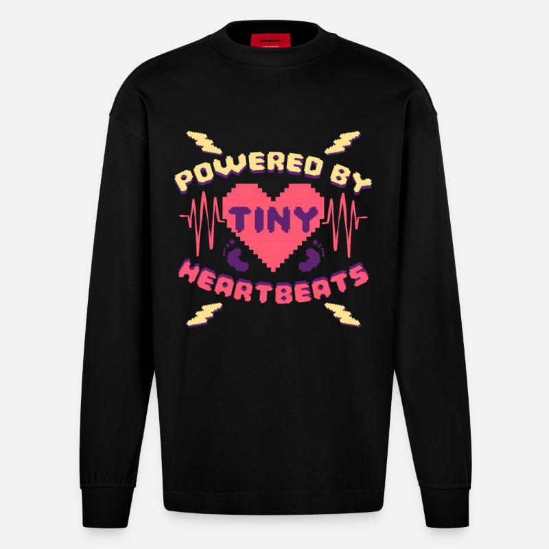 NICU Krankenschwester Powered By Tiny Heartbeats - Heavyweight Oversized Organic Langarmshirt Made in EU - SOLID BLACK
