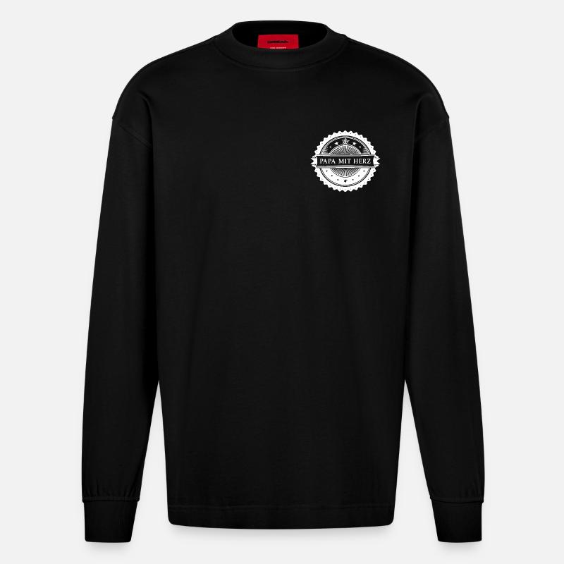 Papa mit Herz.  weisse Version - Heavyweight Oversized Organic Langarmshirt Made in EU - SOLID BLACK