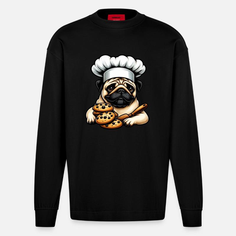 Mops Koch mit Cookie - Heavyweight Oversized Organic Langarmshirt Made in EU - SOLID BLACK