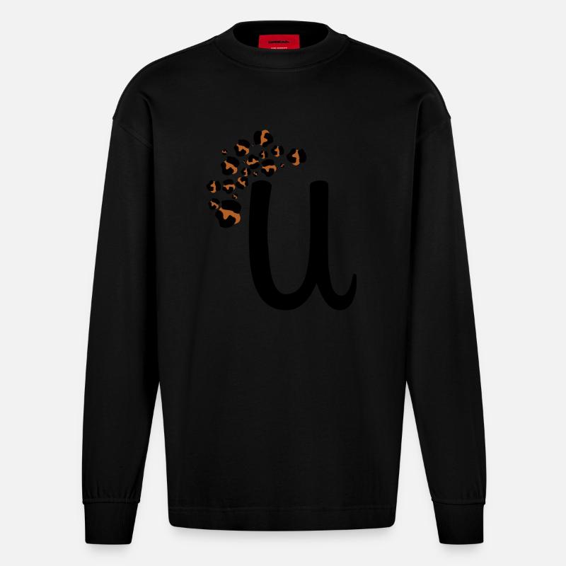 Buchstabe u Leopardenmuster - Heavyweight Oversized Organic Langarmshirt Made in EU - SOLID BLACK