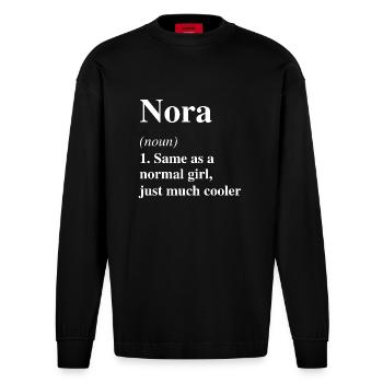Nora Definition Cooler Name Spruch Geschenk - Heavyweight Oversized Organic Langarmshirt Made in EU - SOLID BLACK - Vorne