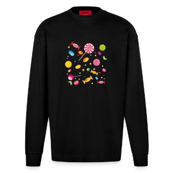 Eine Menge Süßigkeiten,Bonbons,Lollis und Kaugummi - Heavyweight Oversized Organic Langarmshirt Made in EU - SOLID BLACK - Vorne