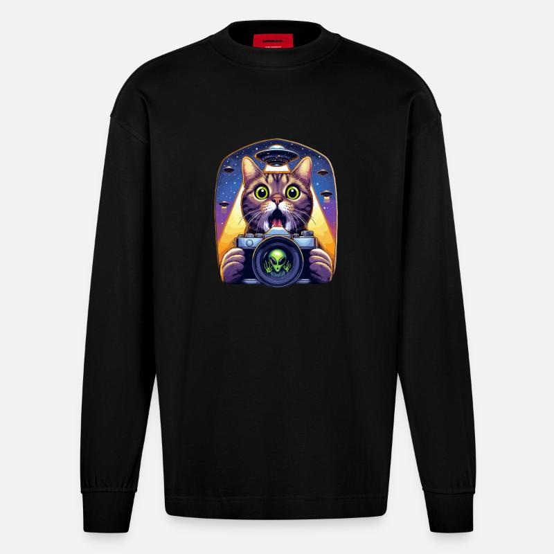 Lustige verängstigte Katze mit UFO-Alien-Angriff 3D-Effekt - Heavyweight Oversized Organic Langarmshirt Made in EU - SOLID BLACK