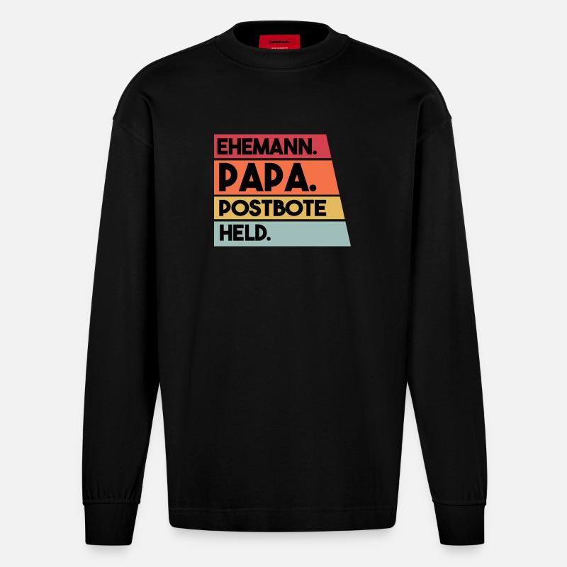 Ehemann Papa Beruf Postbote Held - Heavyweight Oversized Organic Langarmshirt Made in EU - SOLID BLACK