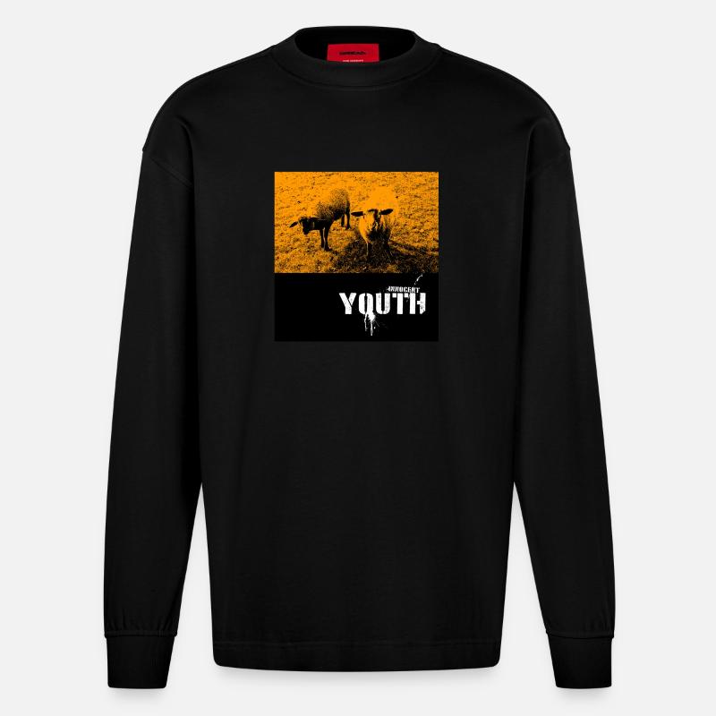 Freche Schafe auf Feld mit Graffiti-Text - Heavyweight Oversized Organic Langarmshirt Made in EU - SOLID BLACK