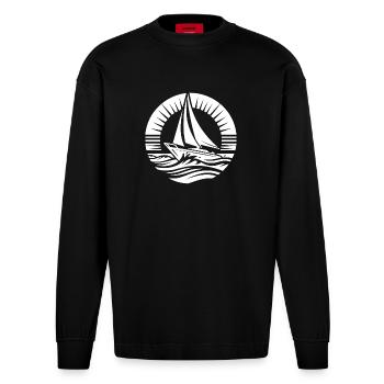 Segeltraum Wasserabenteuer im Kreis - Heavyweight Oversized Organic Langarmshirt Made in EU - SOLID BLACK - Vorne