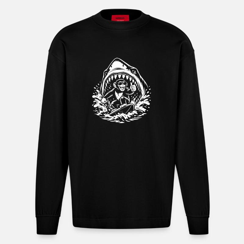 Singe Surfeur dans Shark Wave - Manches longues bio épais oversize fabriqué en UE - SOLID BLACK