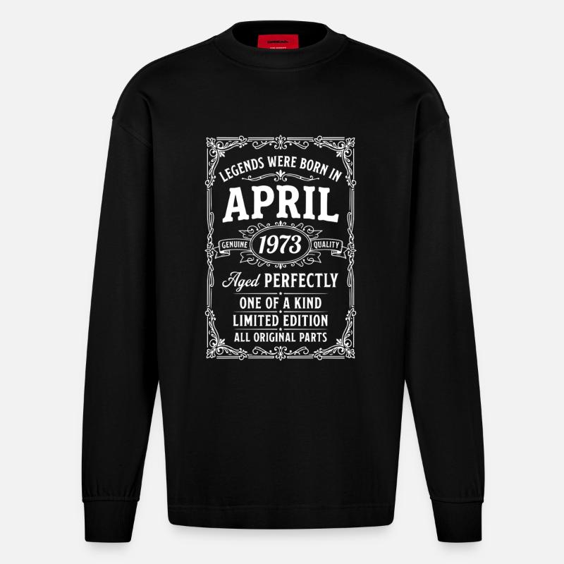 Großartig seit April 1973 - Heavyweight Oversized Organic Langarmshirt Made in EU - SOLID BLACK