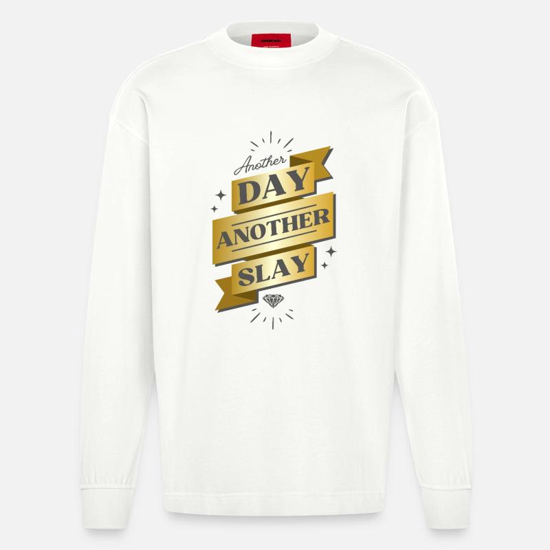 Another Day Another Slay Banner - Heavyweight Oversized Organic Langarmshirt Made in EU - OFF WHITE