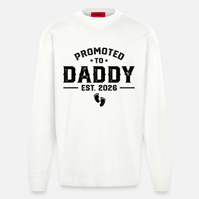 Daddy Est 2026 – Lustiges Papa  - Heavyweight Oversized Organic Langarmshirt Made in EU - OFF WHITE