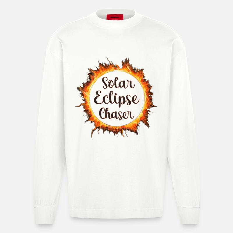 Solar eclipse chaser - Heavyweight Oversized Organic Langarmshirt Made in EU - OFF WHITE