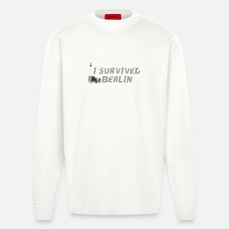 I survived Berlin - Heavyweight Oversized Organic Langarmshirt Made in EU - OFF WHITE