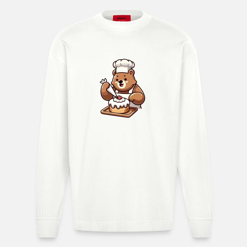 Baker Bear: Der Kuchenbeschwörer - Heavyweight Oversized Organic Langarmshirt Made in EU - OFF WHITE