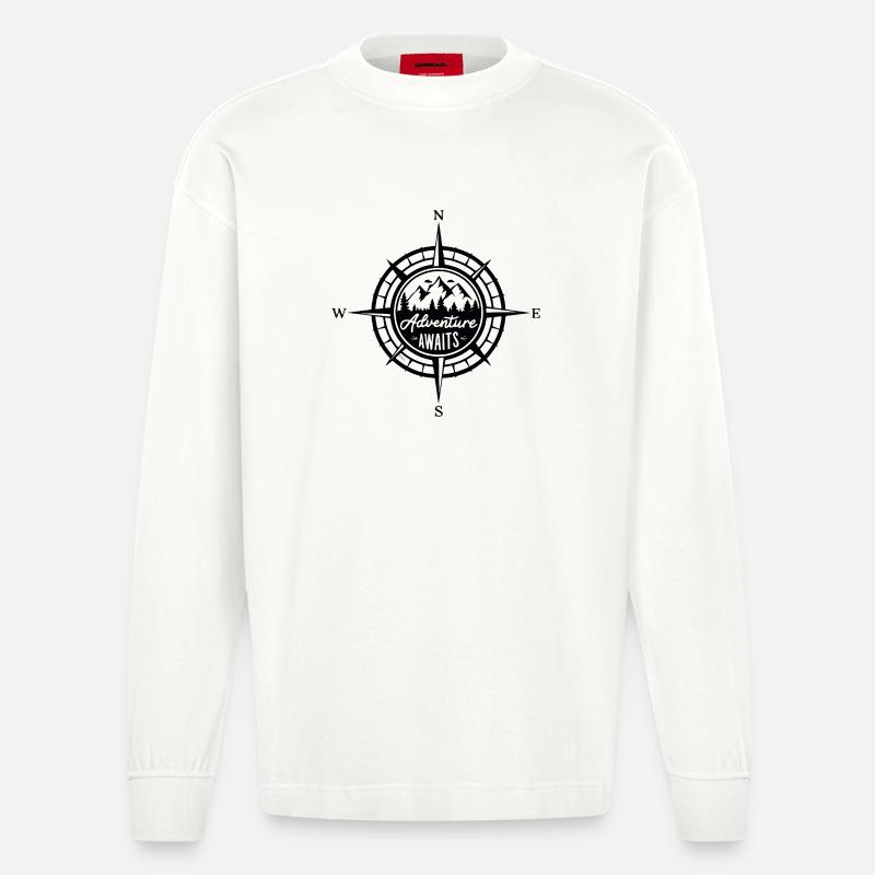 Berge - Das Abenteuer wartet auf Sie - Heavyweight Oversized Organic Langarmshirt Made in EU - OFF WHITE
