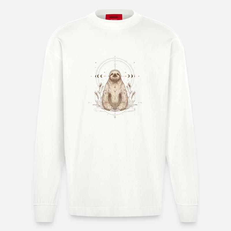 Faultier mit Mondphasen im Boho Stil - Heavyweight Oversized Organic Langarmshirt Made in EU - OFF WHITE