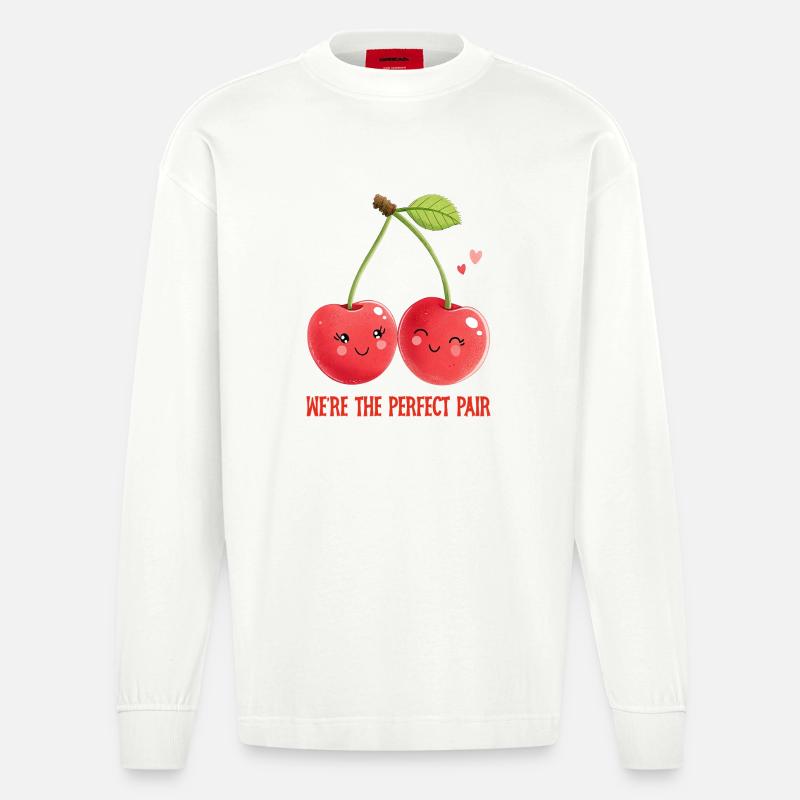 Kirschen-Duo: Ein perfektes Paar Liebe - Heavyweight Oversized Organic Langarmshirt Made in EU - OFF WHITE