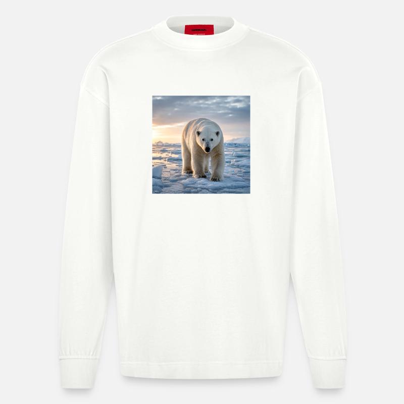 Arktischer Eisbär auf Eis - Heavyweight Oversized Organic Langarmshirt Made in EU - OFF WHITE