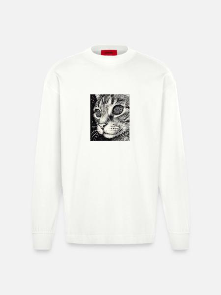 Hypnotischer Katzenblick im All - Heavyweight Oversized Organic Langarmshirt Made in EU - OFF WHITE