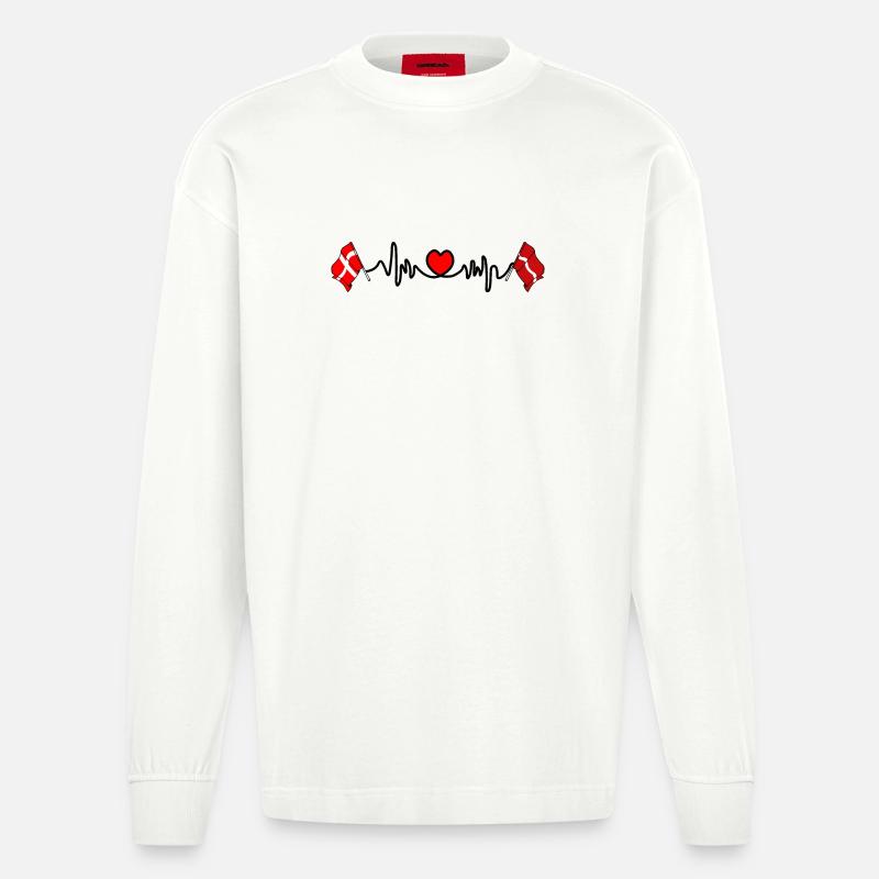 Cardio heart Drapeau Danemark, drapeau Lettonie - Manches longues bio épais oversize fabriqué en UE - OFF WHITE